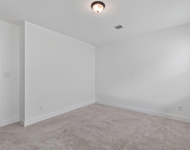 9745 Roaring River Falls - Photo Thumbnail 26