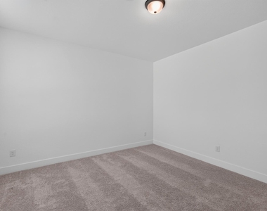 9745 Roaring River Falls - Photo Thumbnail 29
