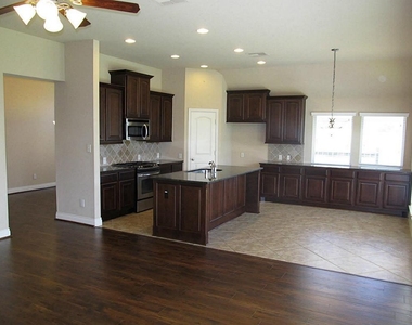 14104 Green Thicket Drive - Photo Thumbnail 14