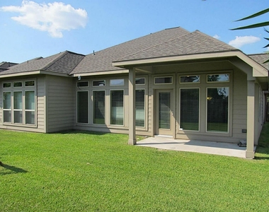 14104 Green Thicket Drive - Photo Thumbnail 30