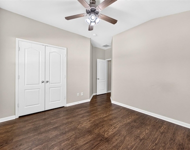 18211 Doral Rock Court - Photo Thumbnail 7