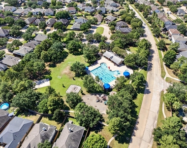 18211 Doral Rock Court - Photo Thumbnail 19