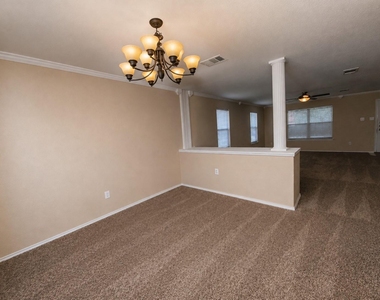 525 Eagles Nest Cove - Photo Thumbnail 8
