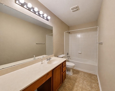 525 Eagles Nest Cove - Photo Thumbnail 41