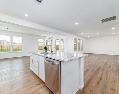 7731 Coral Key Drive - Photo Thumbnail 15