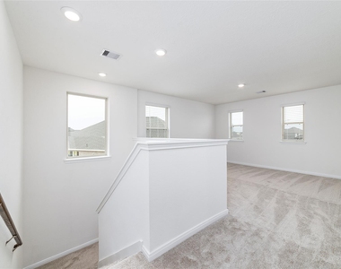 7731 Coral Key Drive - Photo Thumbnail 18