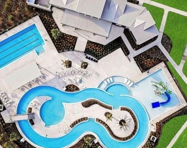 7731 Coral Key Drive - Photo Thumbnail 32