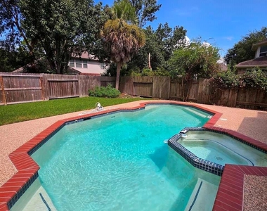 120 Emerald Cloud Lane - Photo Thumbnail 14