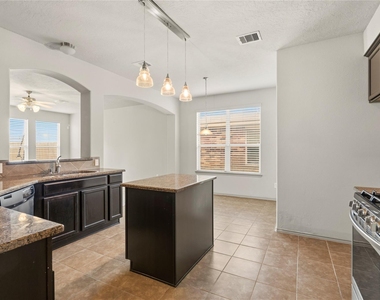 5907 Water Violet Lane - Photo Thumbnail 8
