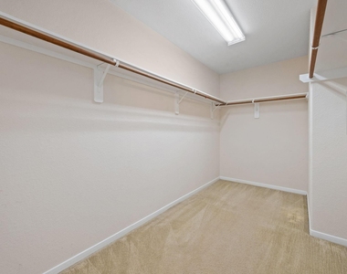 4614 Pin Oak - Photo Thumbnail 18
