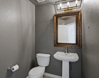 4614 Pin Oak - Photo Thumbnail 19