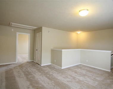18206 Canary Bluff - Photo Thumbnail 13