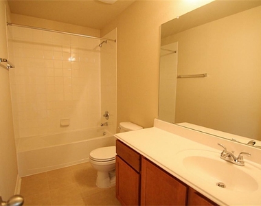 18206 Canary Bluff - Photo Thumbnail 15