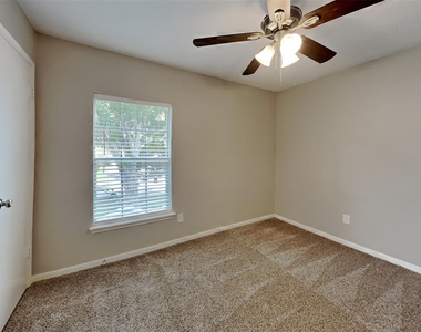 1031 Cascade Creek Drive - Photo Thumbnail 17