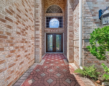 18943 Villa Bergamo Lane - Photo Thumbnail 5