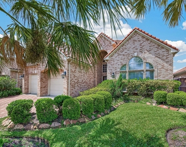18943 Villa Bergamo Lane - Photo Thumbnail 4