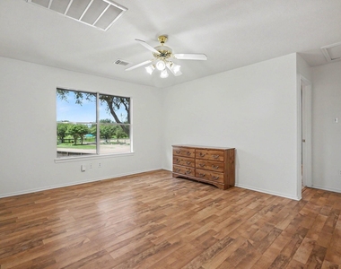 1150 Andover Drive - Photo Thumbnail 17