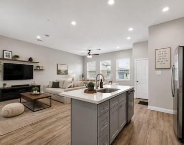 504 Nursery Road - Photo Thumbnail 9
