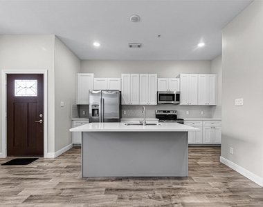 504 Nursery Road - Photo Thumbnail 2