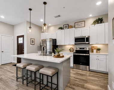 504 Nursery Road - Photo Thumbnail 8