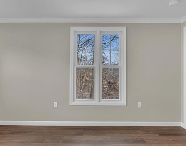 297 Elm - Photo Thumbnail 27