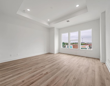 3468 Bremond Street - Photo Thumbnail 18