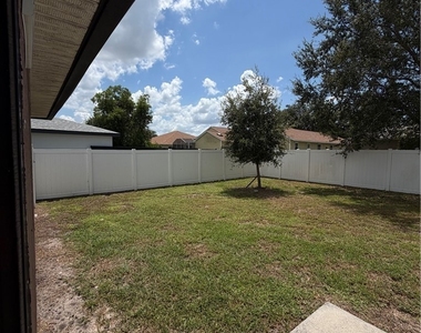 1622 Sw 33rd Street - Photo Thumbnail 16