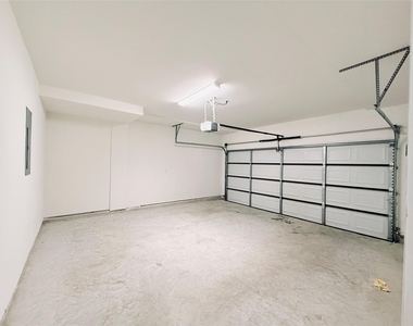16575 Oasis Glade Drive - Photo Thumbnail 41