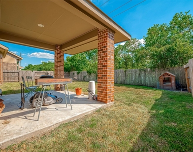 12604 Floral Park Lane - Photo Thumbnail 44