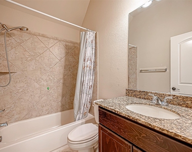 12604 Floral Park Lane - Photo Thumbnail 26