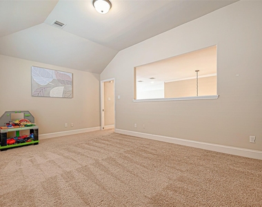 12604 Floral Park Lane - Photo Thumbnail 40
