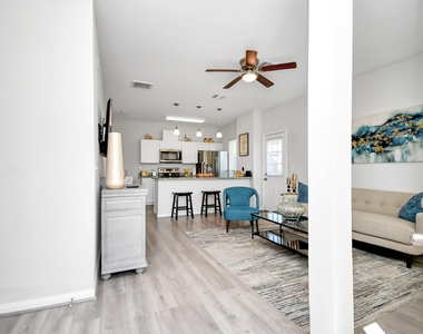 4103 Tulane Street - Photo Thumbnail 4