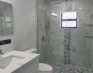 4927 Leonard Boulevard S - Photo Thumbnail 5