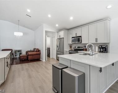 6988 Burnt Sienna Circle - Photo Thumbnail 15