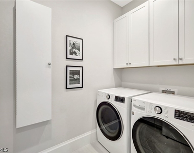 16328 Corsica Way - Photo Thumbnail 20