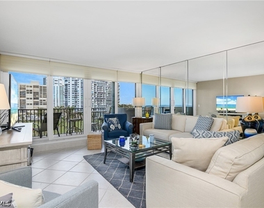 4005 Gulf Shore Boulevard N - Photo Thumbnail 3