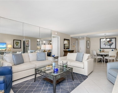 4005 Gulf Shore Boulevard N - Photo Thumbnail 4