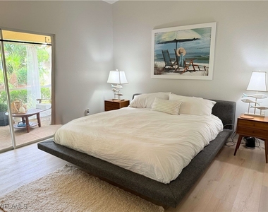 337 Emerald Bay Circle - Photo Thumbnail 3