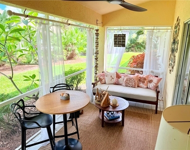 337 Emerald Bay Circle - Photo Thumbnail 4