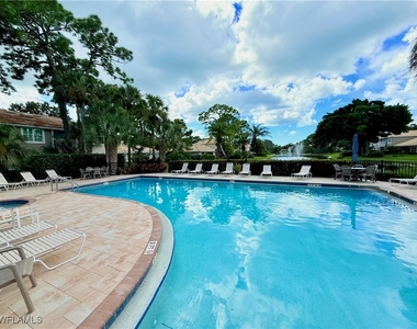 337 Emerald Bay Circle - Photo Thumbnail 28