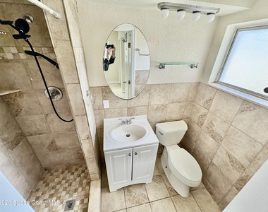 810 1st Street - Photo Thumbnail 10