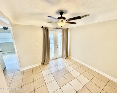 810 1st Street - Photo Thumbnail 5