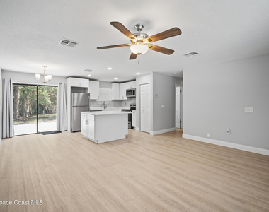 1328 Union Street Se - Photo Thumbnail 5