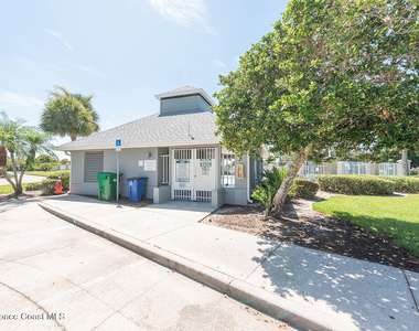 7033 Hammock Trace Drive - Photo Thumbnail 32