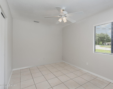2620 Redwood Avenue - Photo Thumbnail 10