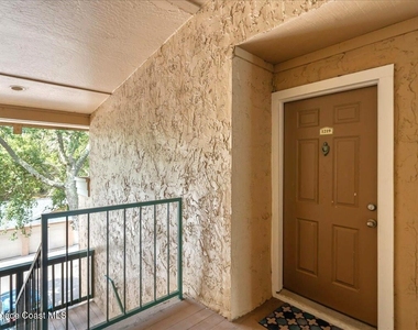 7667 N Wickham Road - Photo Thumbnail 3