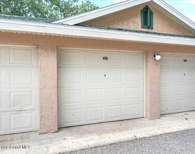 7667 N Wickham Road - Photo Thumbnail 16
