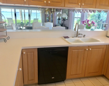 408 La Costa Street - Photo Thumbnail 4