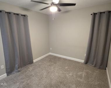 8416 Lyside Drive - Photo Thumbnail 11
