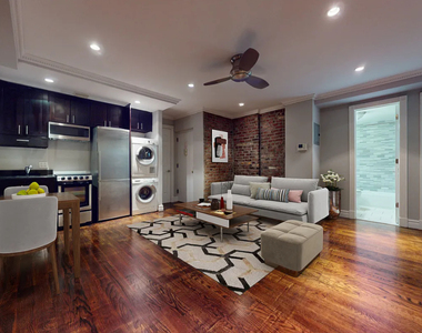 West 14 Street - Photo Thumbnail 1
